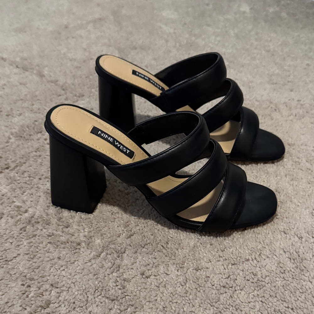 Nine West Yeat Sandals